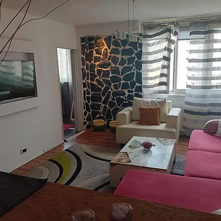 Apartman Black & White 2 Free Parking Sarajevo
